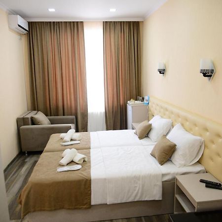 Hotel New Avlabari Tbilisi ภายนอก รูปภาพ