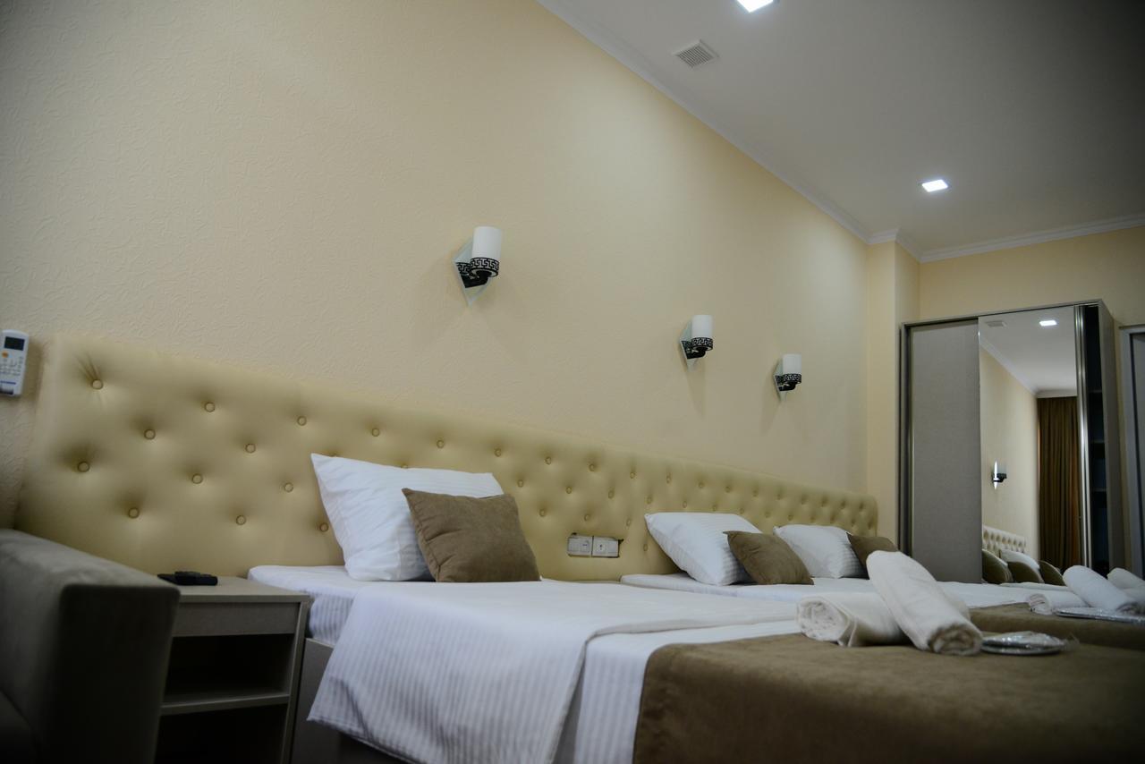 Hotel New Avlabari Tbilisi ภายนอก รูปภาพ