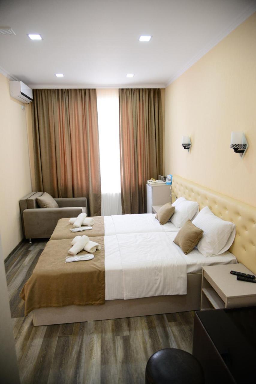 Hotel New Avlabari Tbilisi ภายนอก รูปภาพ