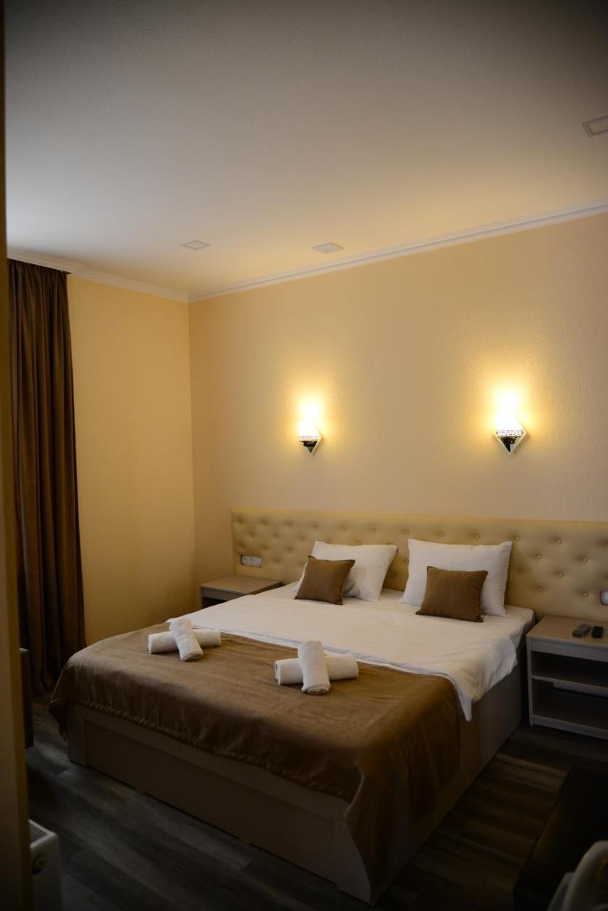 Hotel New Avlabari Tbilisi ภายนอก รูปภาพ